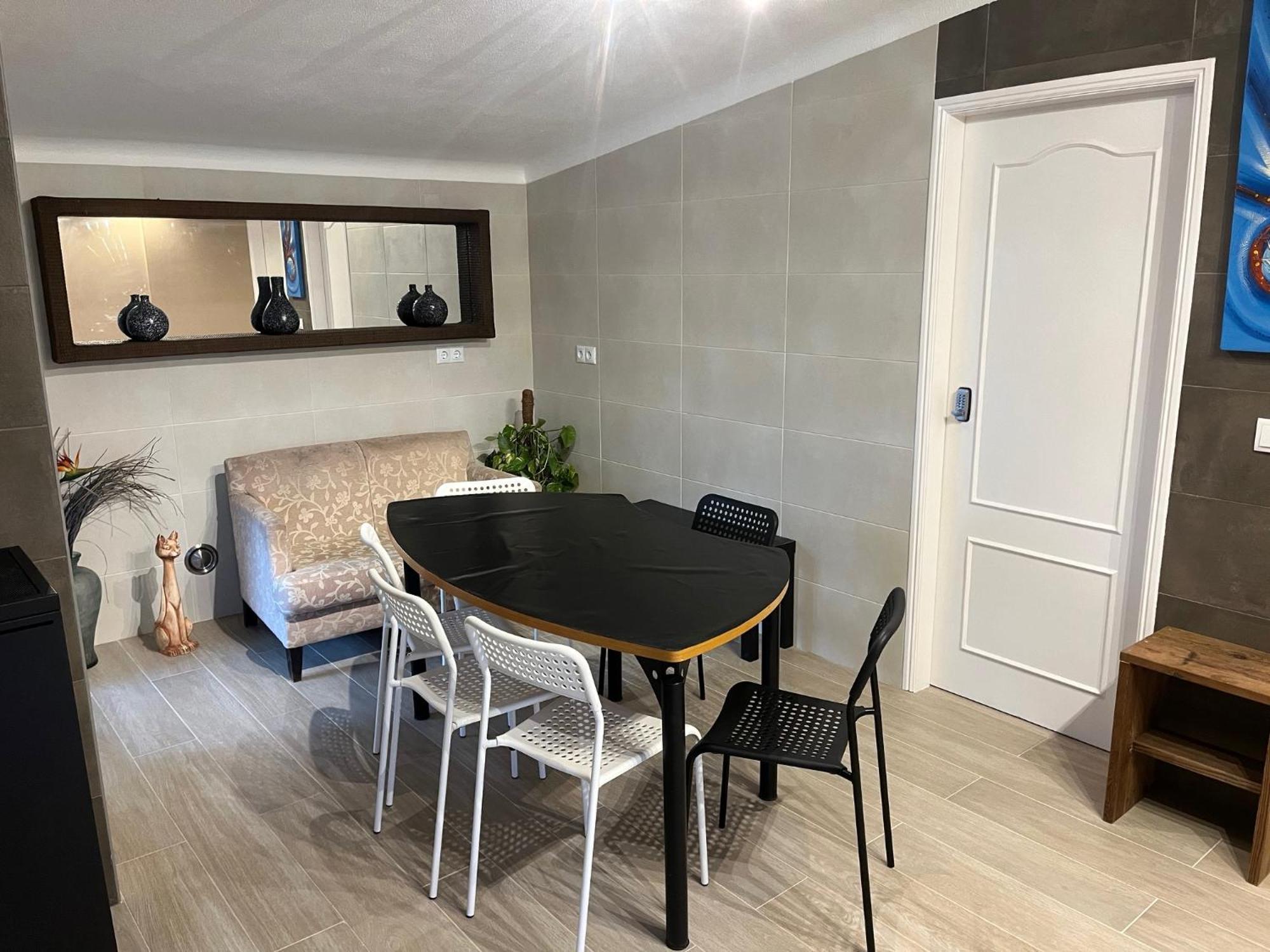 Homestay Sun House Iii - Near Sintra - Kitchen - Pool